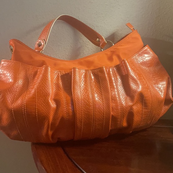 Via Spiga Shoulder Bag - Picture 3 of 9